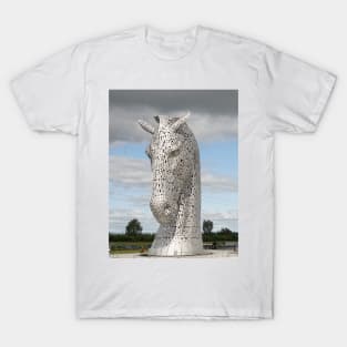 The Kelpies sculptures , Helix Park, Scotland T-Shirt